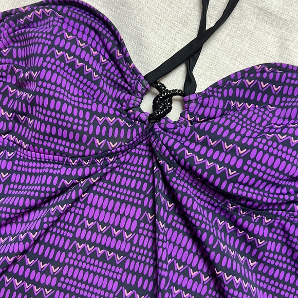Liz Lange maternity for target purple medium tankini top. - Picture 4 of 8